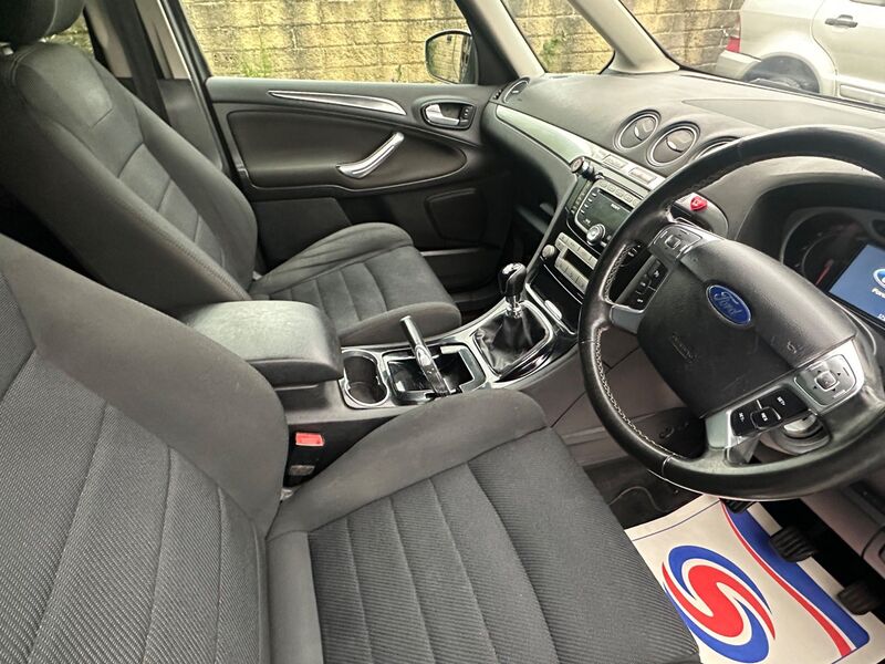 FORD GALAXY
