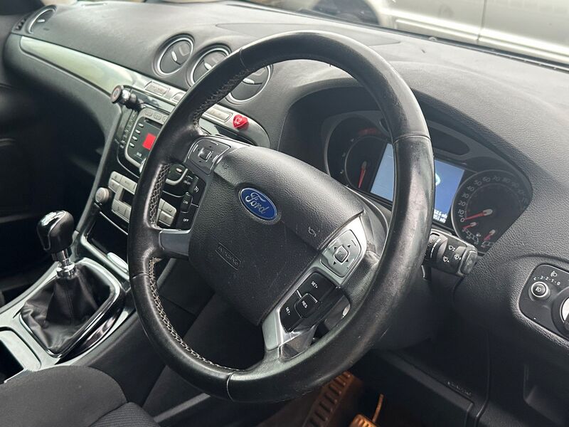 FORD GALAXY