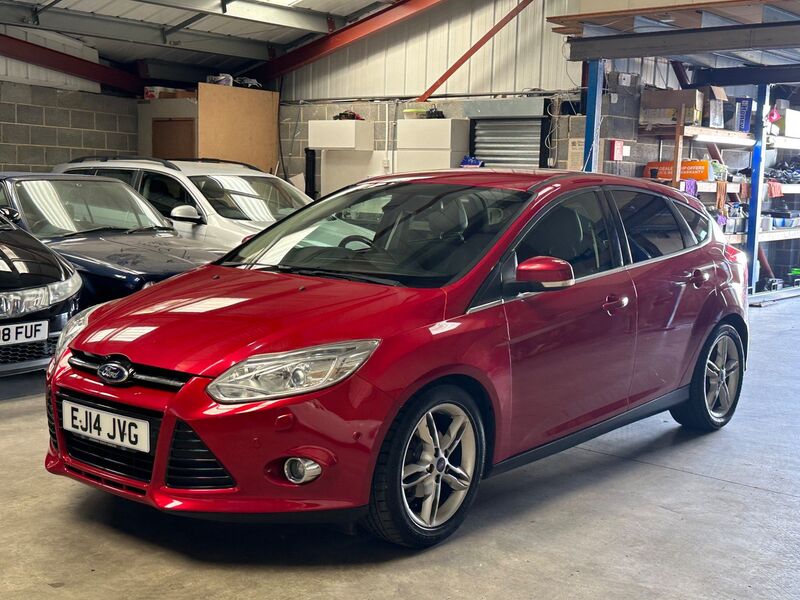 FORD FOCUS