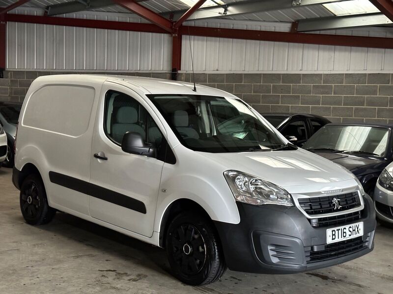 View PEUGEOT PARTNER 1.6 HDi 850 SE L1 4dr