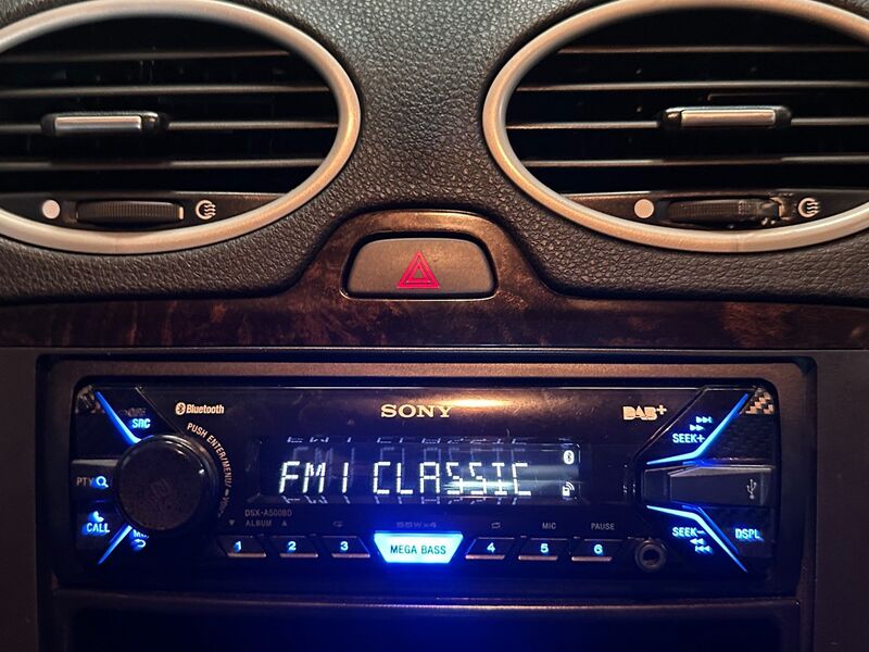 FORD FOCUS