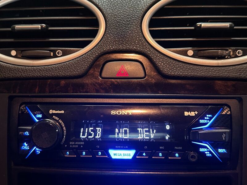 FORD FOCUS