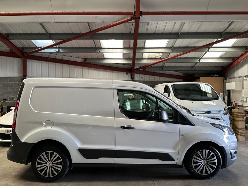 View FORD TRANSIT CONNECT 1.6 TDCi 200 L1 H1 5dr