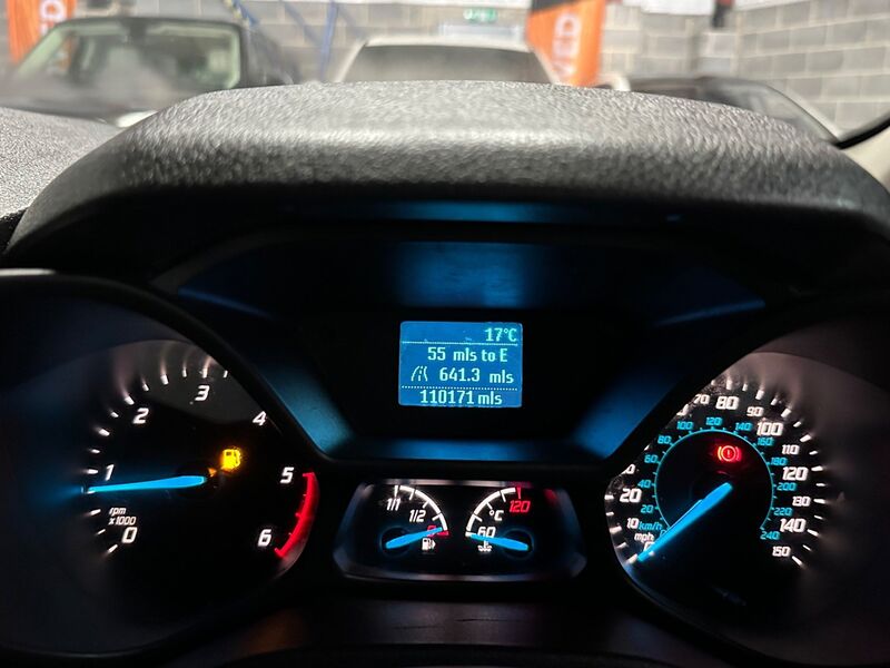 FORD TRANSIT CONNECT