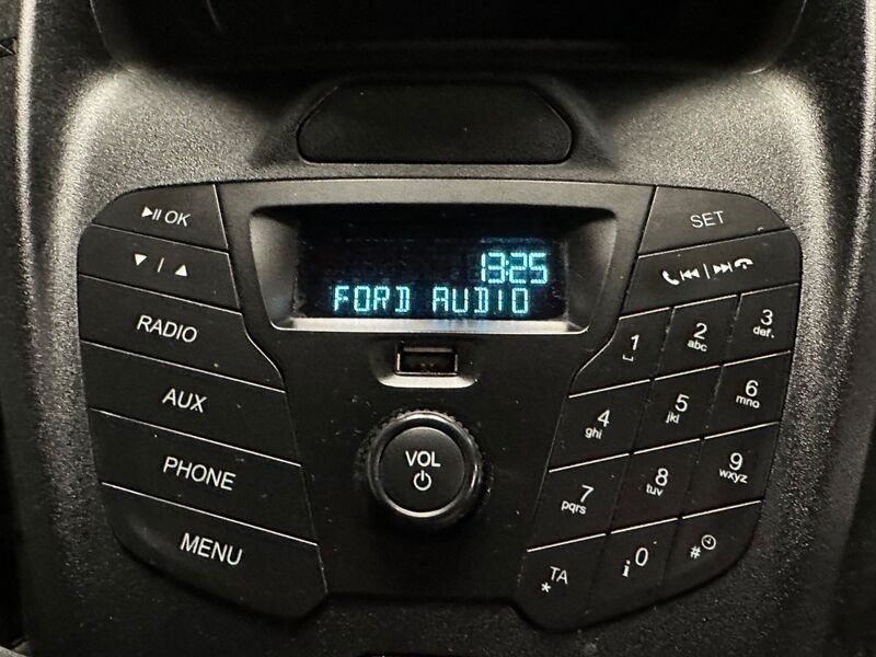 FORD TRANSIT CONNECT