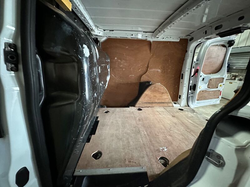 FORD TRANSIT CONNECT