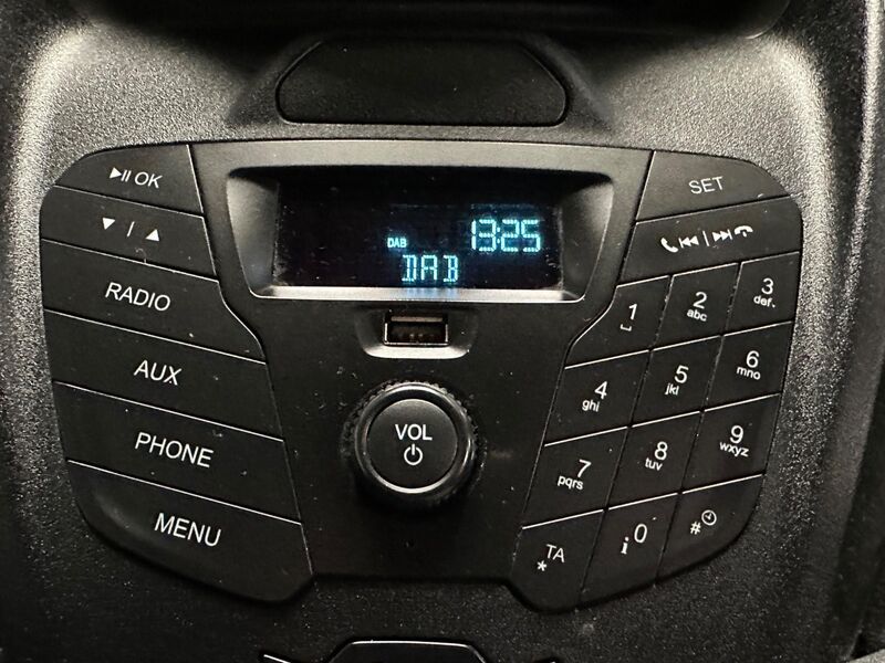 FORD TRANSIT CONNECT