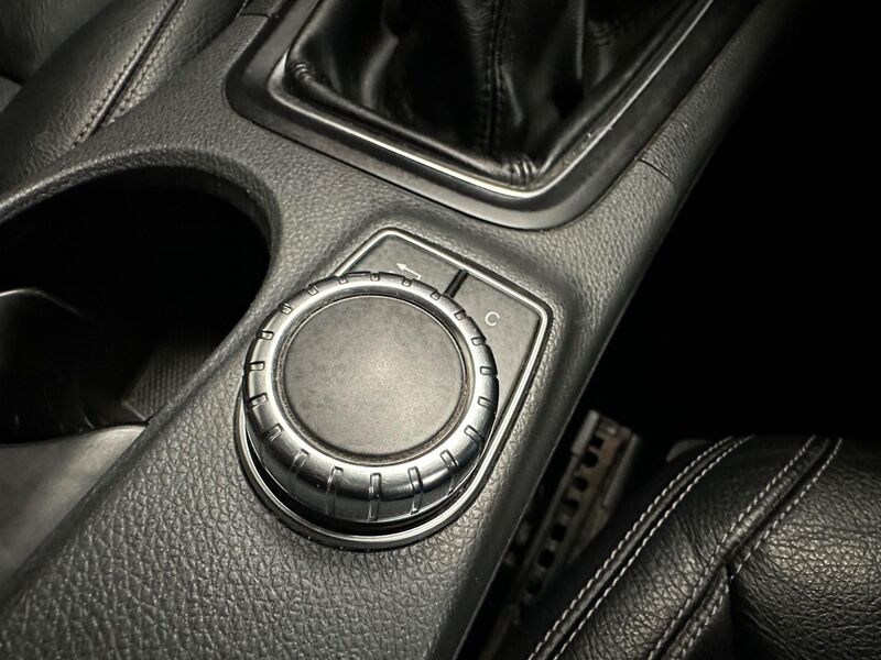 MERCEDES-BENZ B CLASS