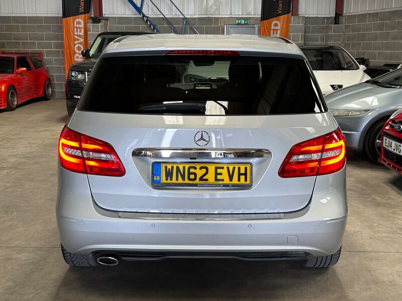MERCEDES-BENZ B CLASS