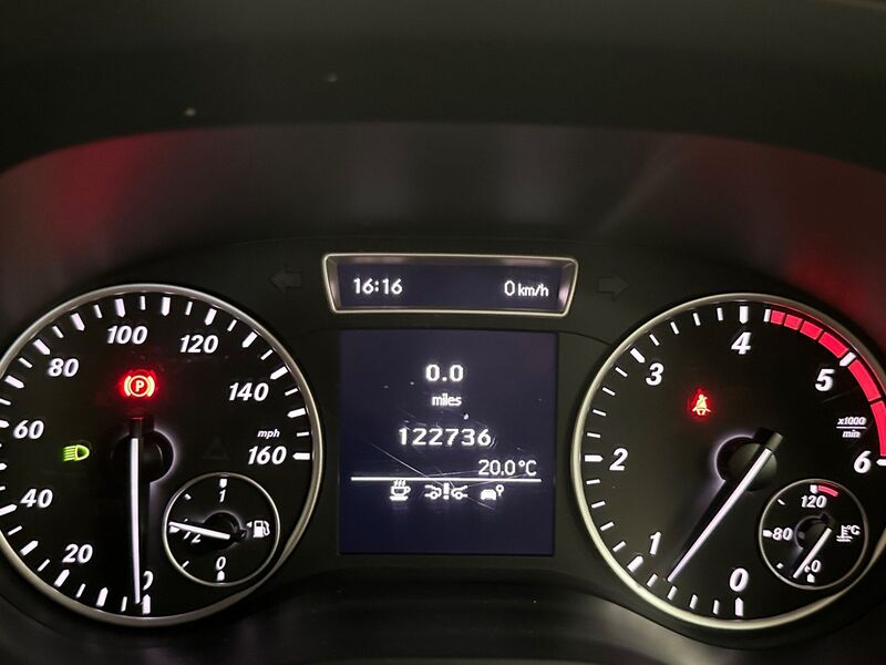 MERCEDES-BENZ B CLASS