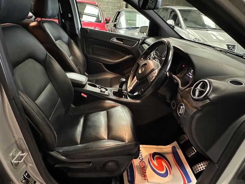 MERCEDES-BENZ B CLASS