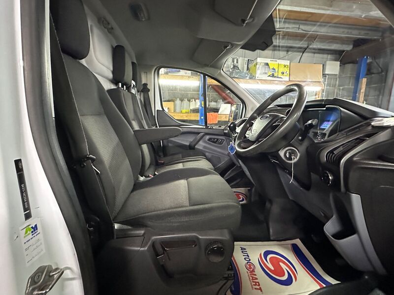 FORD TRANSIT CUSTOM