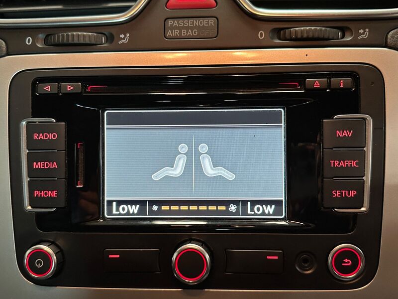VOLKSWAGEN SCIROCCO