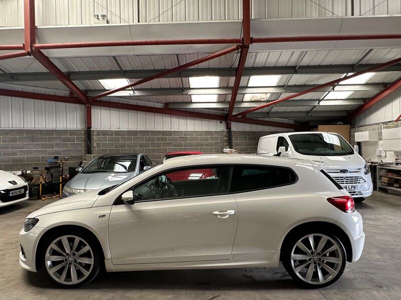 VOLKSWAGEN SCIROCCO