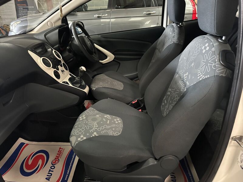 FORD KA