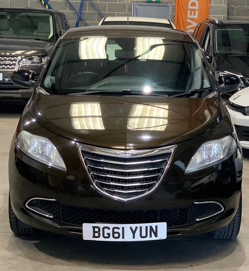 CHRYSLER YPSILON