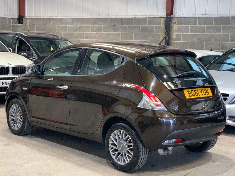 CHRYSLER YPSILON