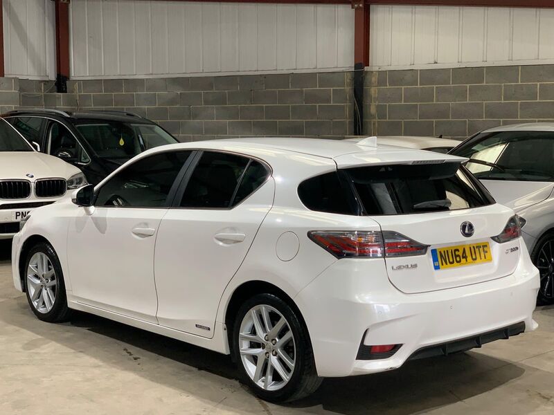LEXUS CT 200H
