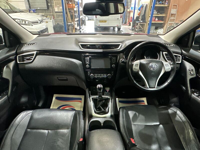 NISSAN QASHQAI