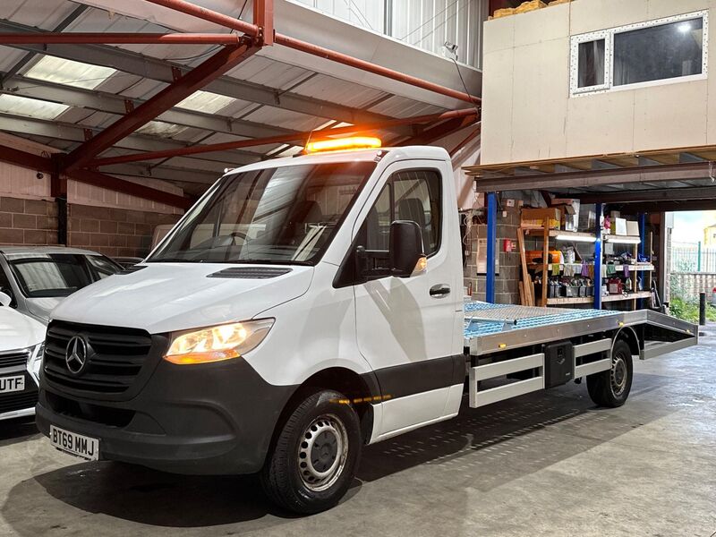 MERCEDES-BENZ SPRINTER