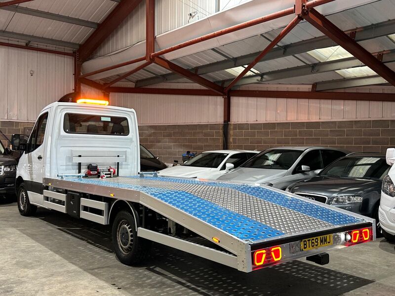 MERCEDES-BENZ SPRINTER